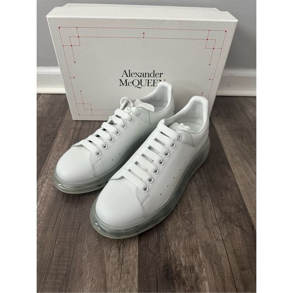 Alexander McQueen Men's Oversized Gel Sole Leather Platform Sneakers - Picture 8 of 14